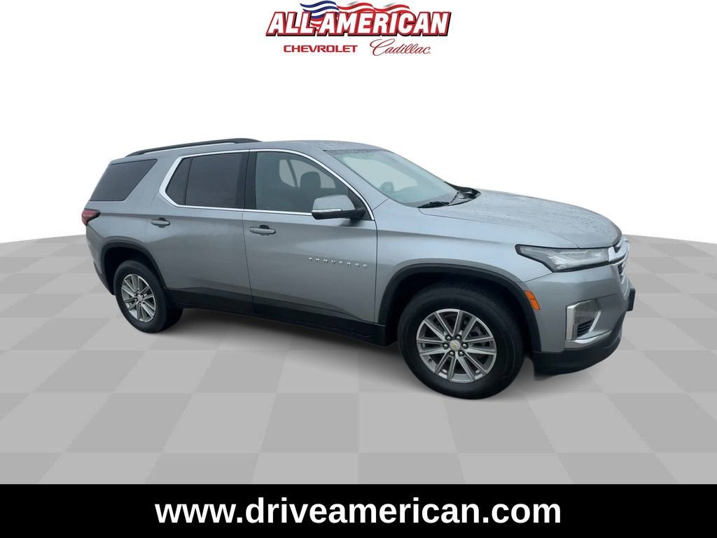 2023 Chevrolet Traverse LT Cloth