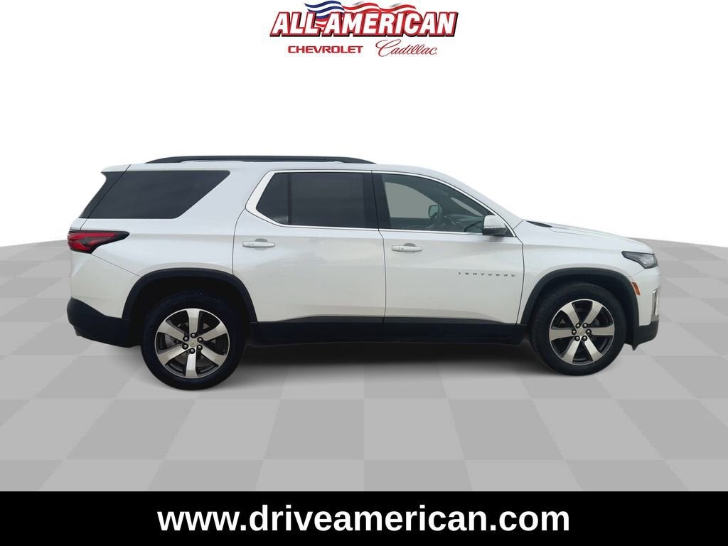 2023 Chevrolet Traverse LT Leather