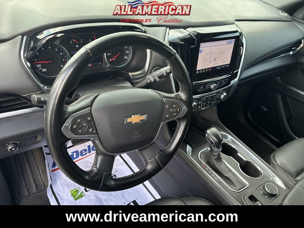 2023 Chevrolet Traverse LT Leather