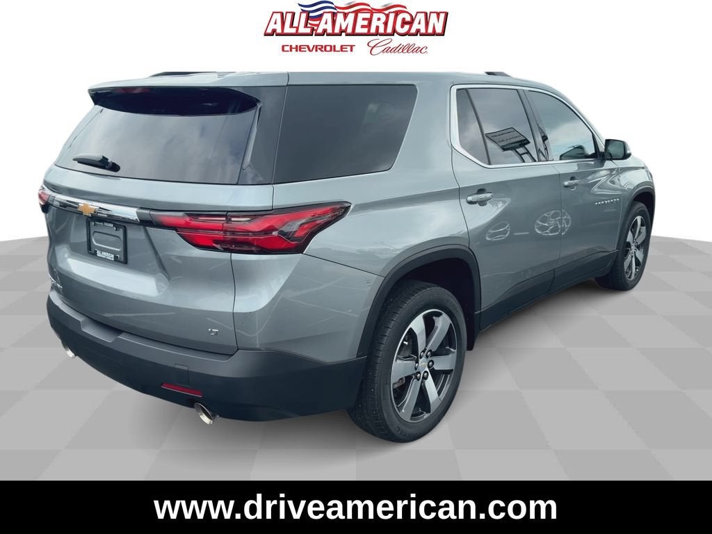 2023 Chevrolet Traverse LT Leather