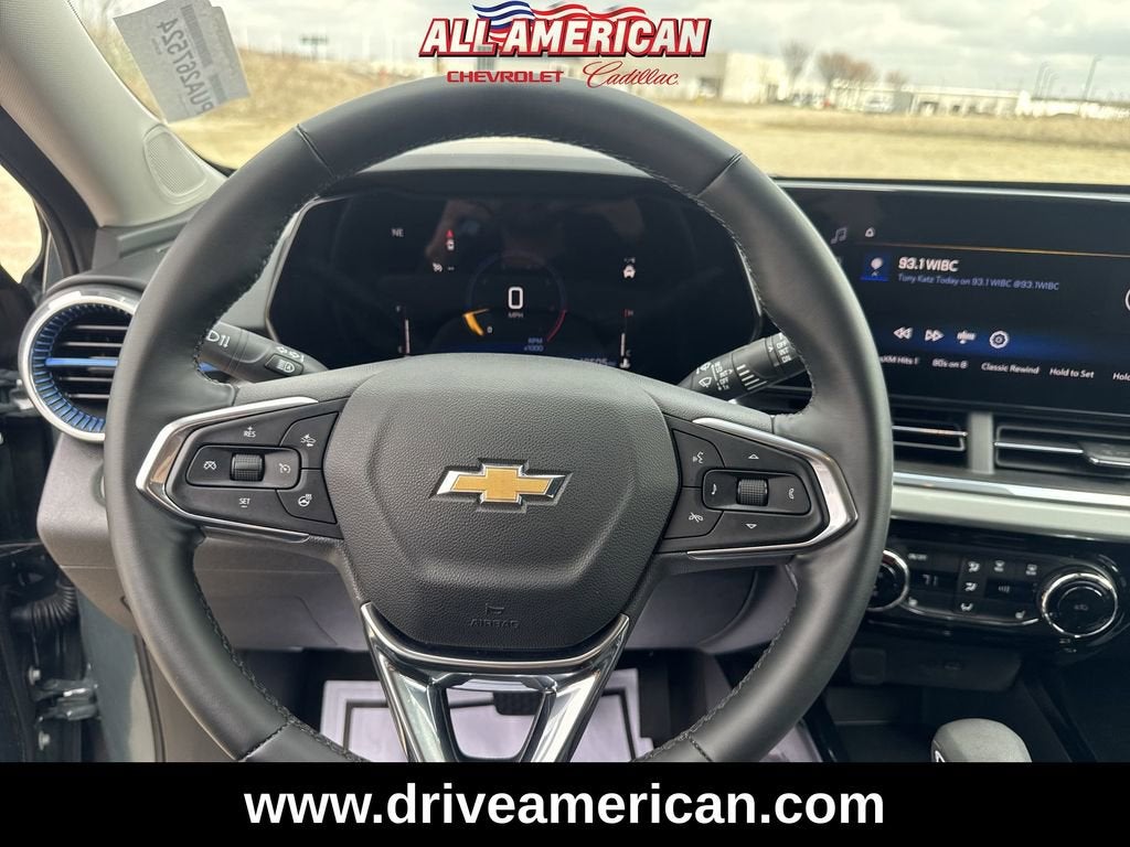 2025 Chevrolet Trax LT