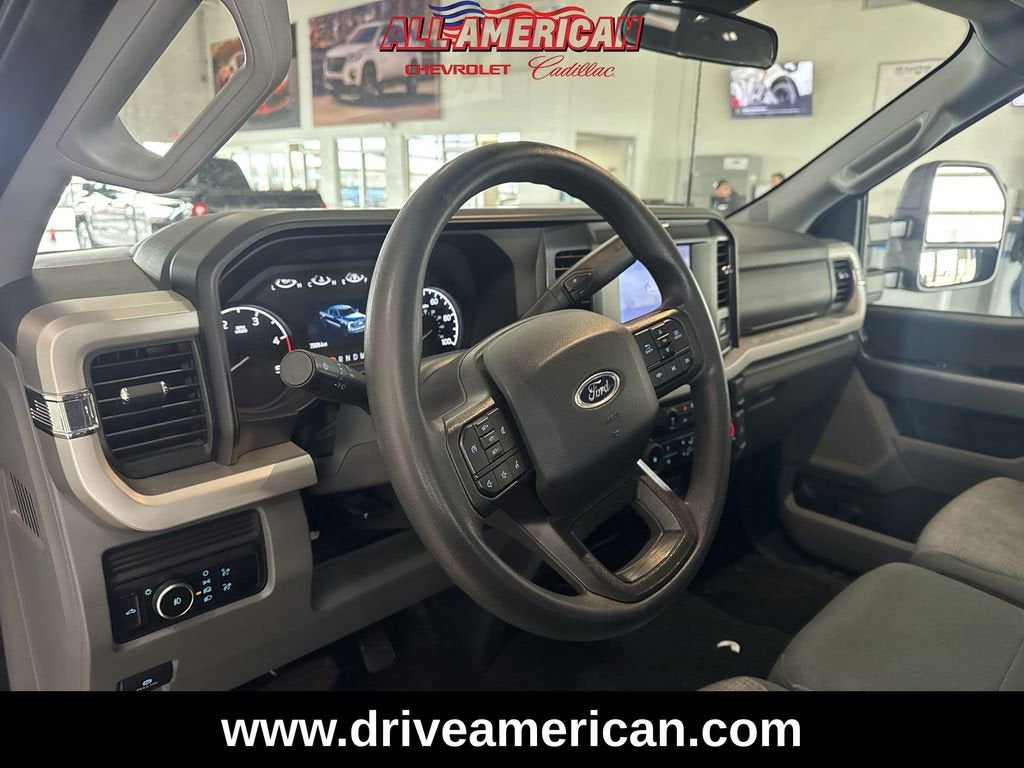 2025 Ford Super Duty F-350 DRW XL