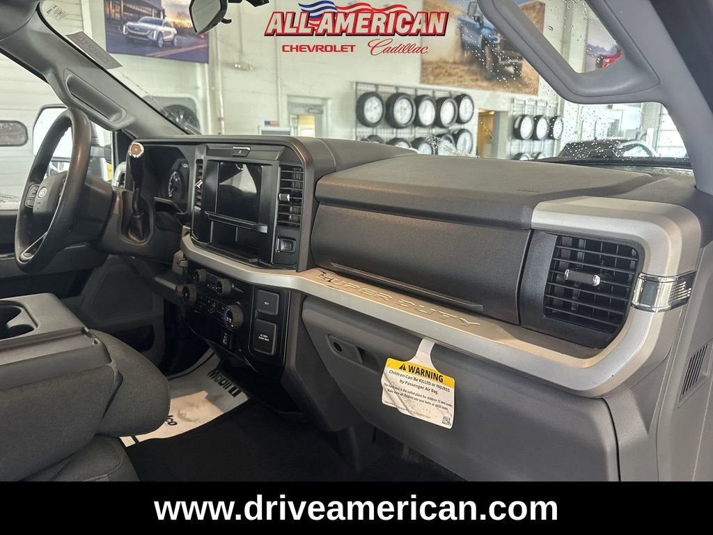 2025 Ford Super Duty F-350 DRW XL