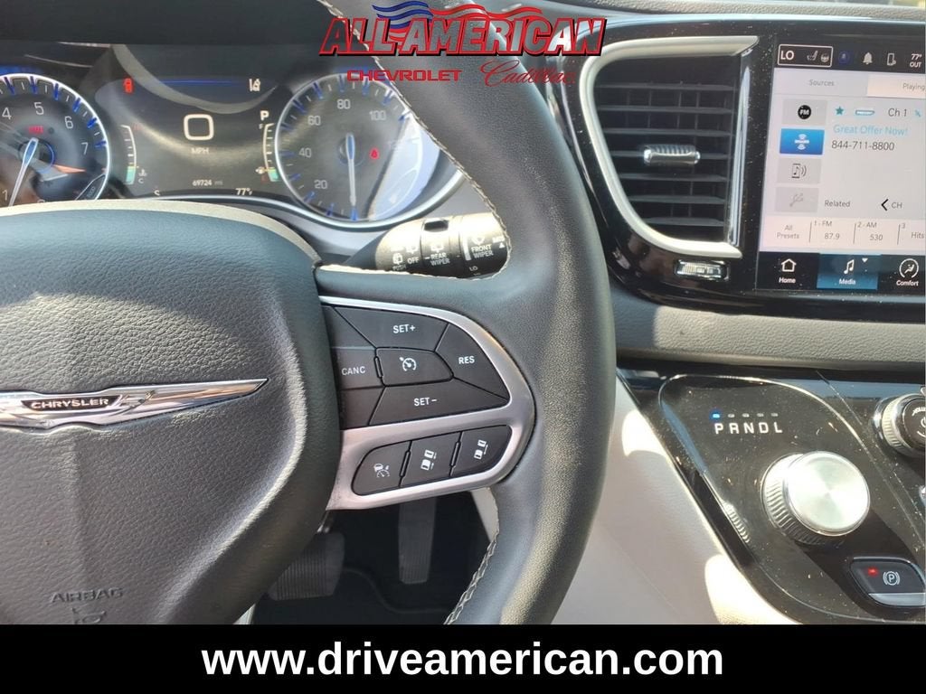 2024 Chrysler Pacifica Touring L