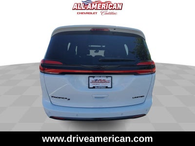 2025 Chrysler Pacifica Limited