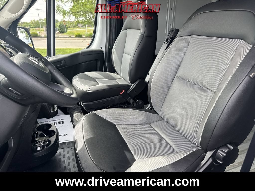 2025 RAM ProMaster Cargo Van Tradesman