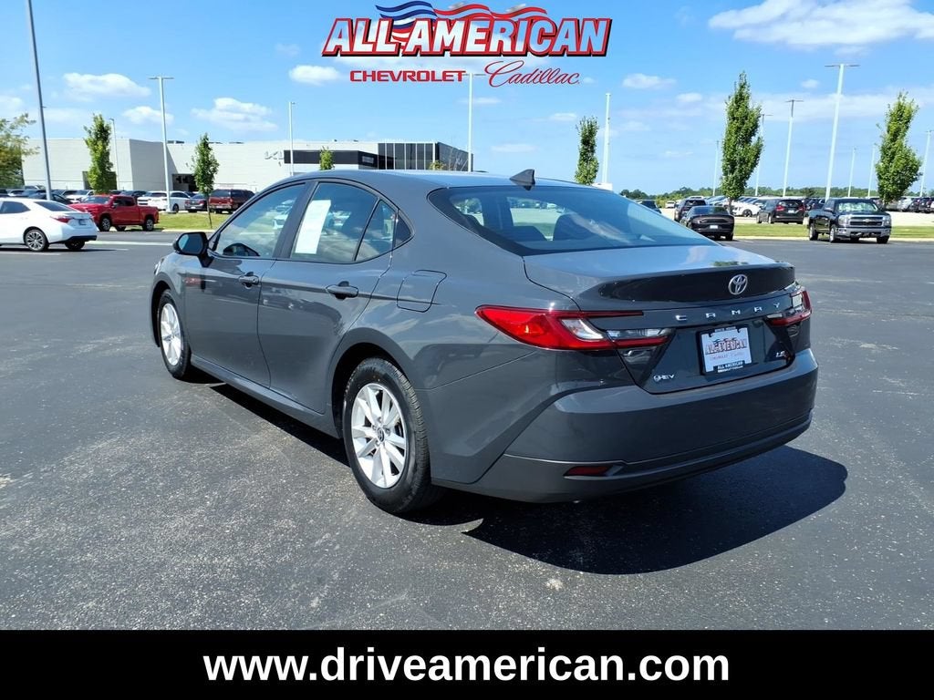 2025 Toyota Camry LE