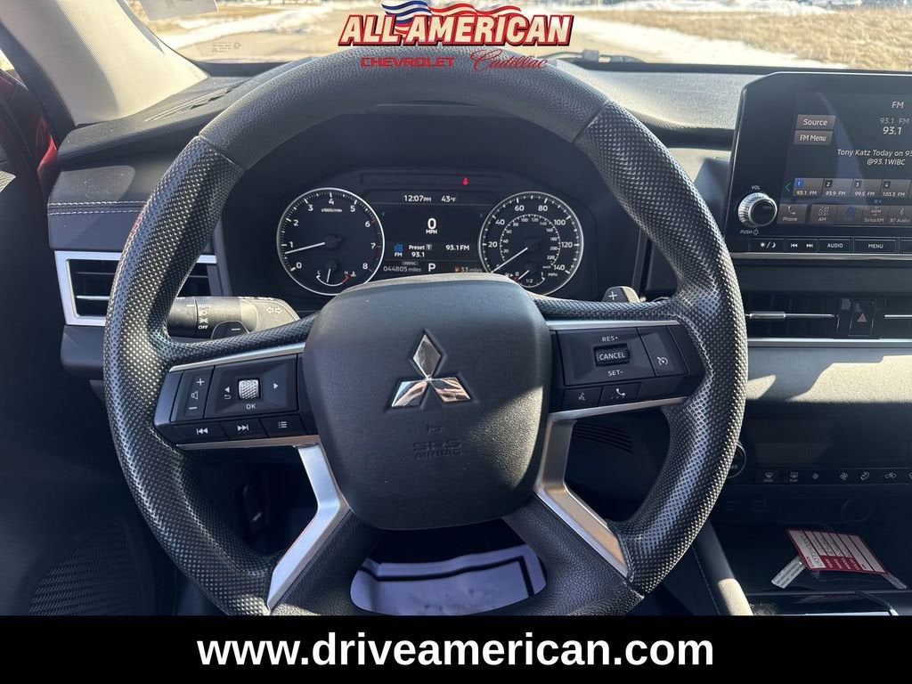 2022 Mitsubishi Outlander ES