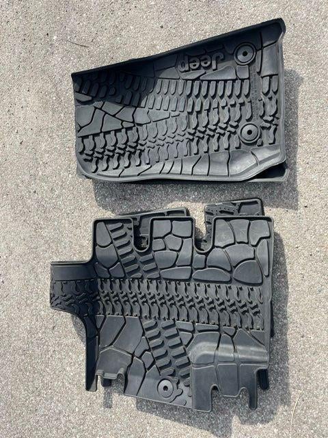 2014 Jeep Wrangler Unlimited Freedom Edition