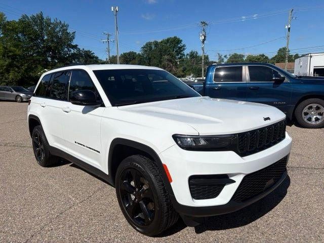 2024 Jeep Grand Cherokee Altitude 4x4