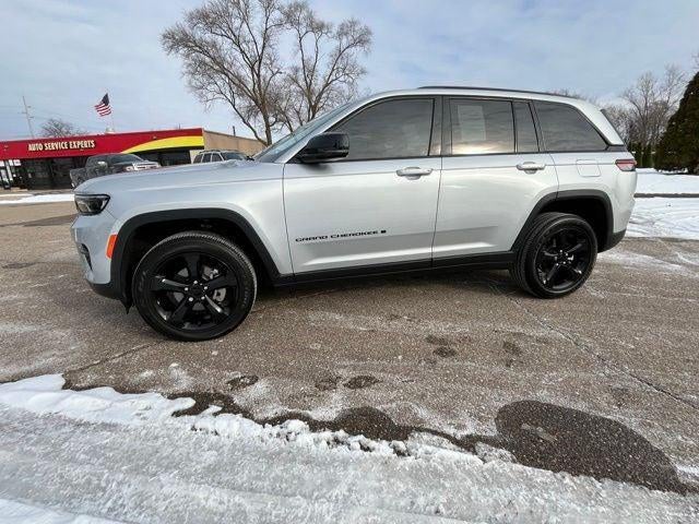 2023 Jeep Grand Cherokee Altitude 4x4