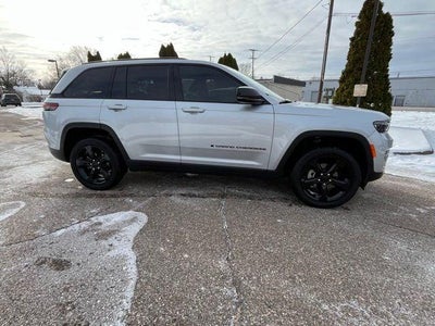 2023 Jeep Grand Cherokee Altitude 4x4