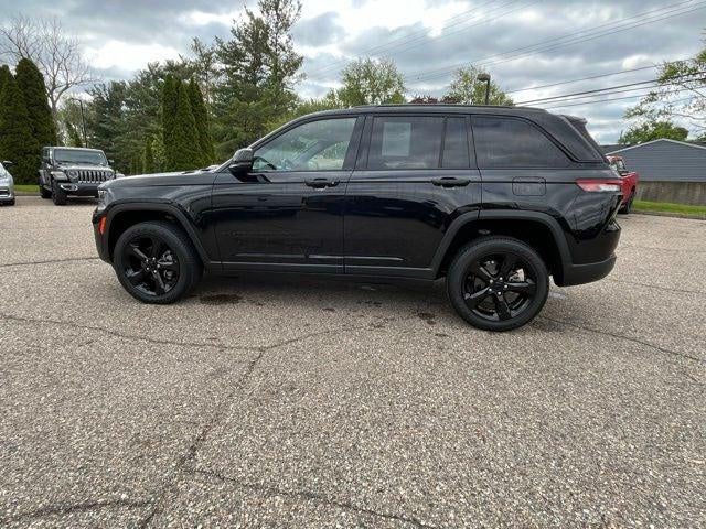 2023 Jeep Grand Cherokee Altitude 4x4
