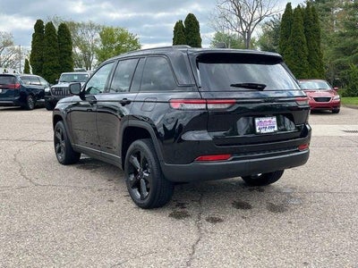 2023 Jeep Grand Cherokee Altitude 4x4