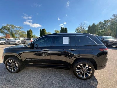 2023 Jeep Grand Cherokee Overland 4x4
