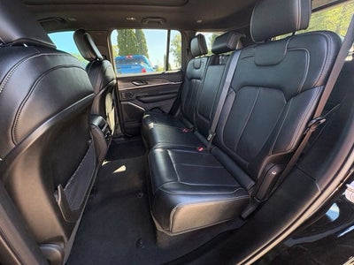2023 Jeep Grand Cherokee Overland 4x4