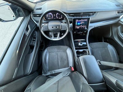 2022 Jeep Grand Cherokee L Altitude