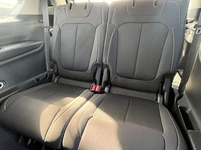 2023 Jeep Grand Cherokee L Laredo 4x4