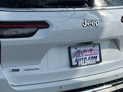 2023 Jeep Grand Cherokee L Laredo 4x4