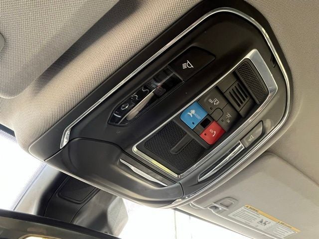 2023 Jeep Grand Cherokee L Laredo 4x4