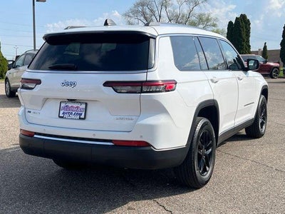 2023 Jeep Grand Cherokee L Laredo 4x4
