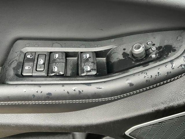 2022 Jeep Grand Cherokee L Altitude 4x4