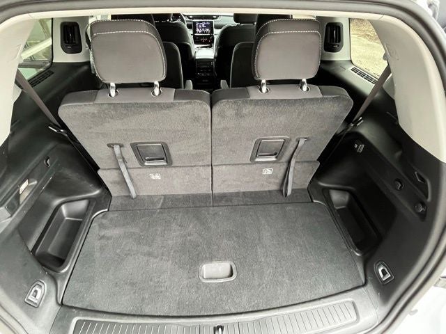 2023 Jeep Grand Cherokee L Laredo 4x4