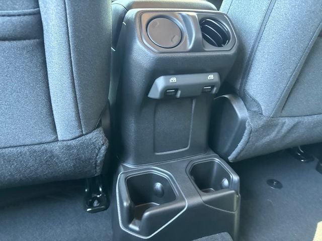 2026 Jeep Wrangler 4-Door Willys - Photo 10