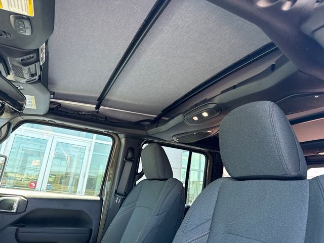2026 Jeep Wrangler 4-Door Willys - Photo 13