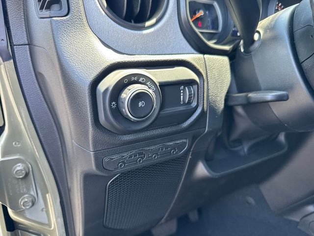 2026 Jeep Wrangler 4-Door Willys - Photo 14