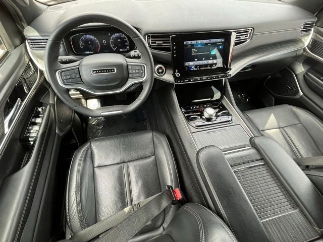 2023 Jeep Wagoneer L Series III 4x4