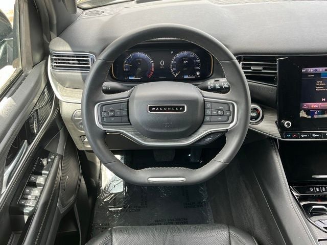 2023 Jeep Wagoneer L Series III 4x4