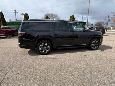 2023 Jeep Wagoneer L Series III 4x4