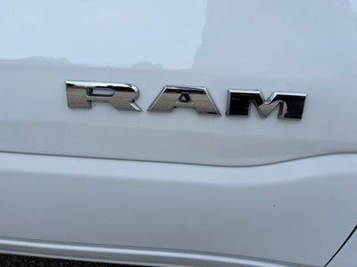 2023 RAM 1500 Laramie Crew Cab 4x4 5'7' Box