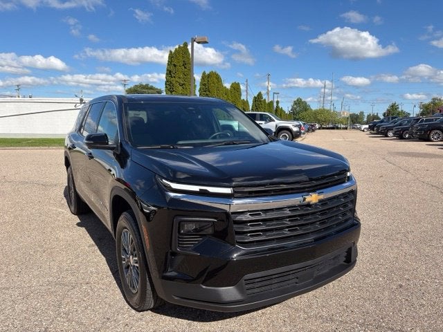 2024 Chevrolet Traverse FWD LS