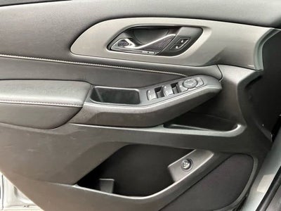 2024 Chevrolet Traverse Limited FWD LT Leather