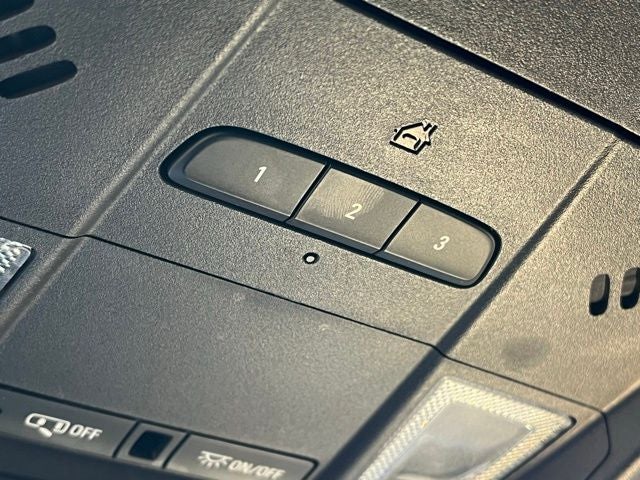 2023 Cadillac XT4 FWD Premium Luxury