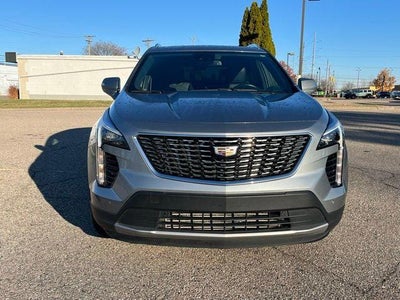 2023 Cadillac XT4 FWD Premium Luxury