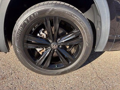 2023 Volkswagen Atlas 3.6L V6 SEL R-Line Black