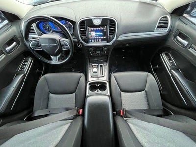 2022 Chrysler 300 Touring AWD