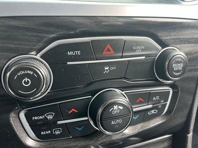 2022 Chrysler 300 Touring AWD