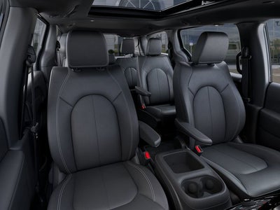 2027 Chrysler Pacifica PACIFICA SELECT AWD
