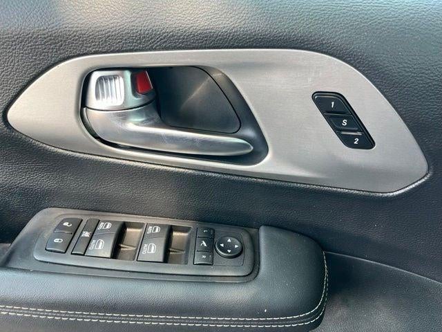 2023 Chrysler Pacifica Limited AWD