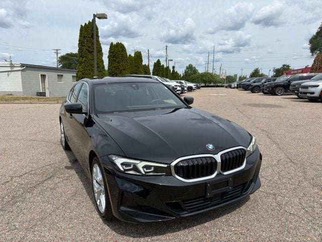 2025 BMW 330i xDrive