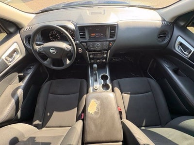 2019 Nissan Pathfinder S