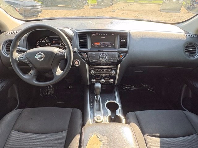 2019 Nissan Pathfinder S