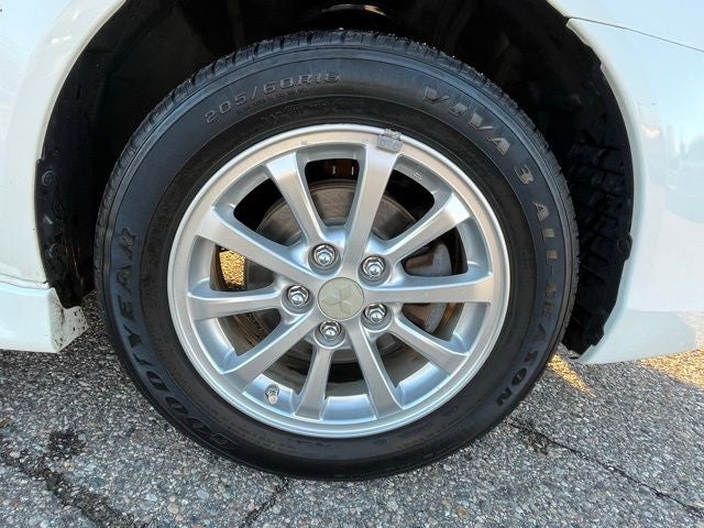 2011 Mitsubishi Lancer ES