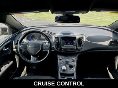 2016 Chrysler 200 S