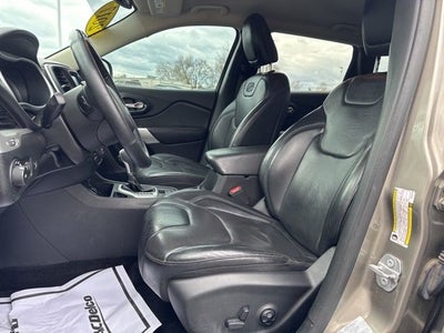 2017 Jeep Cherokee Overland