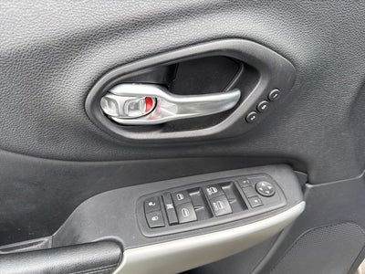 2017 Jeep Cherokee Overland